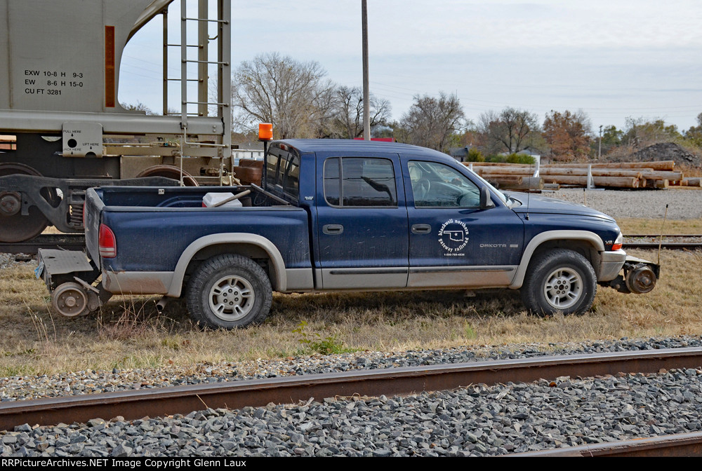 Blackwell Northern Gateway Railroad Dodge Dakota Hy-railer